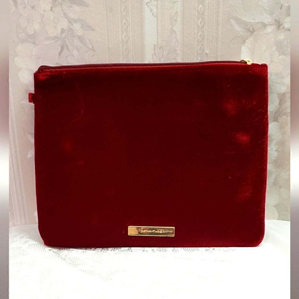 Tartan+Twine Large Flat Pouch NWT